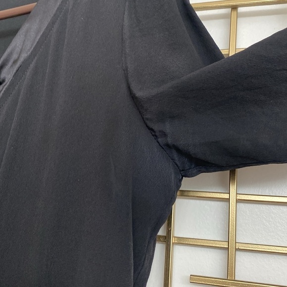 Etro Black Silk Sequin Embellished Blouse Size 42 - Picture 9 of 11